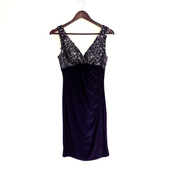 Little black dress - Picture 1 of 7